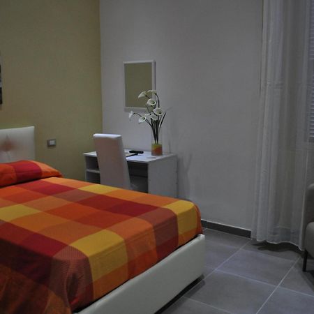 Il Giardinetto Guest House Чивитавекия Стая снимка