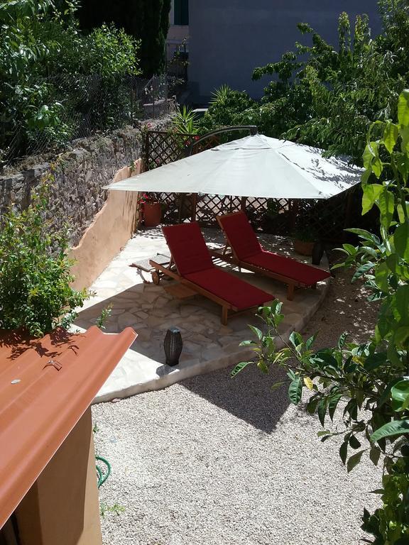 Il Giardinetto Guest House Чивитавекия Екстериор снимка